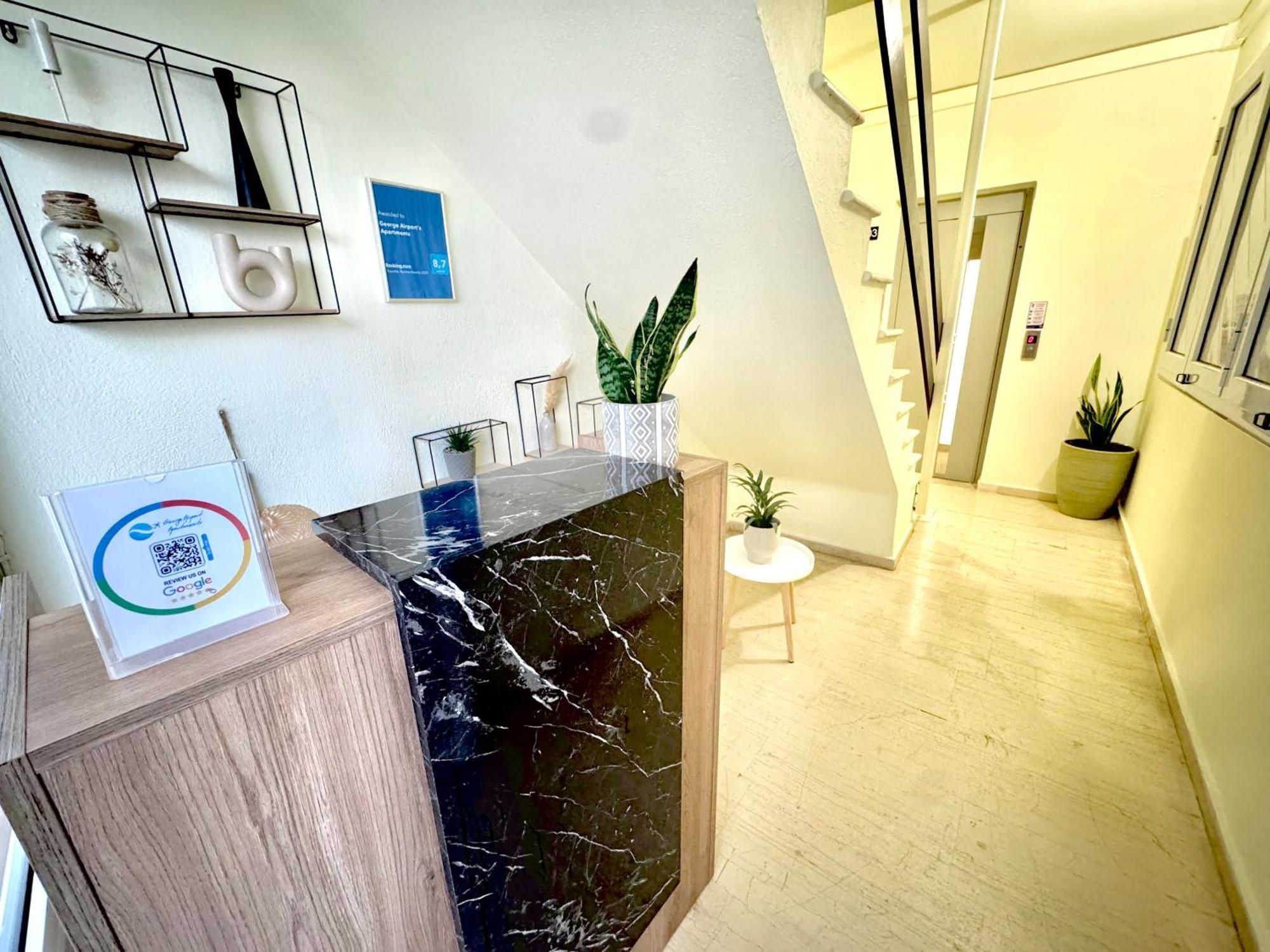 Apartament George Airport *